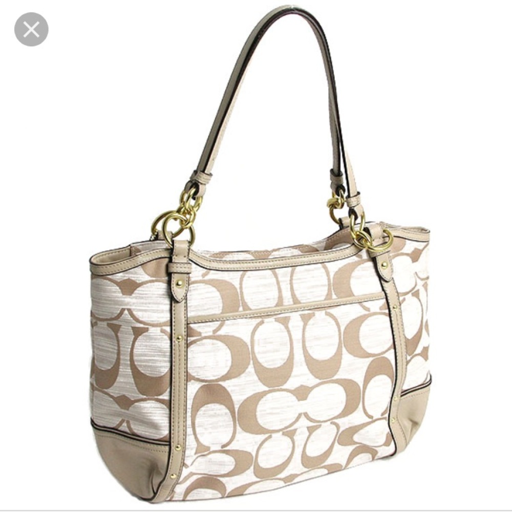 Coach purse - Picture 2 of 8